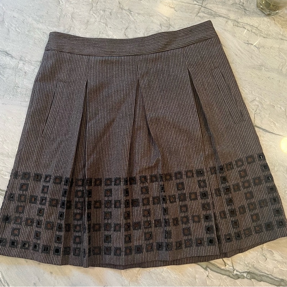 BCBGMaxarzia Wool fit and flare Skirt Cut-out Design Size 2